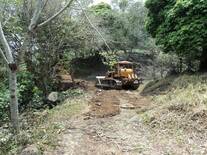 Abriendo el camino de acceso de Matagalpa ciudad a la Finca.