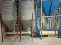 2 silos más pequeños de 15 toneladas c/u