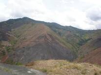 QUEMAS DE LADERAS CERCA DE CALI. COLOMBIA
