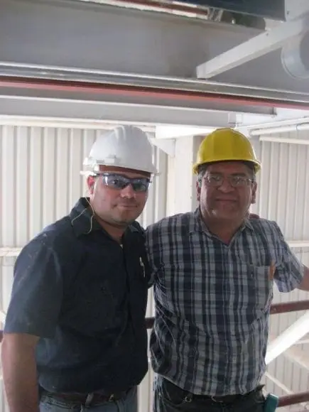 Roberto Rivera & Enrique Diaz - Arranque de 2 Zarandas Rotex en Planta de Bachoco Aguascalientes, MX (Ago-2011)