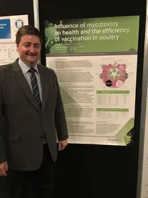 #WPA2017  Meet our Colleague Andrew Lunt, with our poster on "Influence of Mycotoxins on health and efficiency of vaccination in poultry"